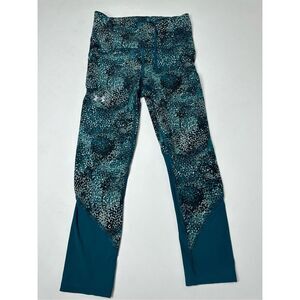 UNDER ARMOUR WOMEN HEATGEAR ATHLETIC CROPPED COMPRESSION LEGGINGS GREEN SZ S